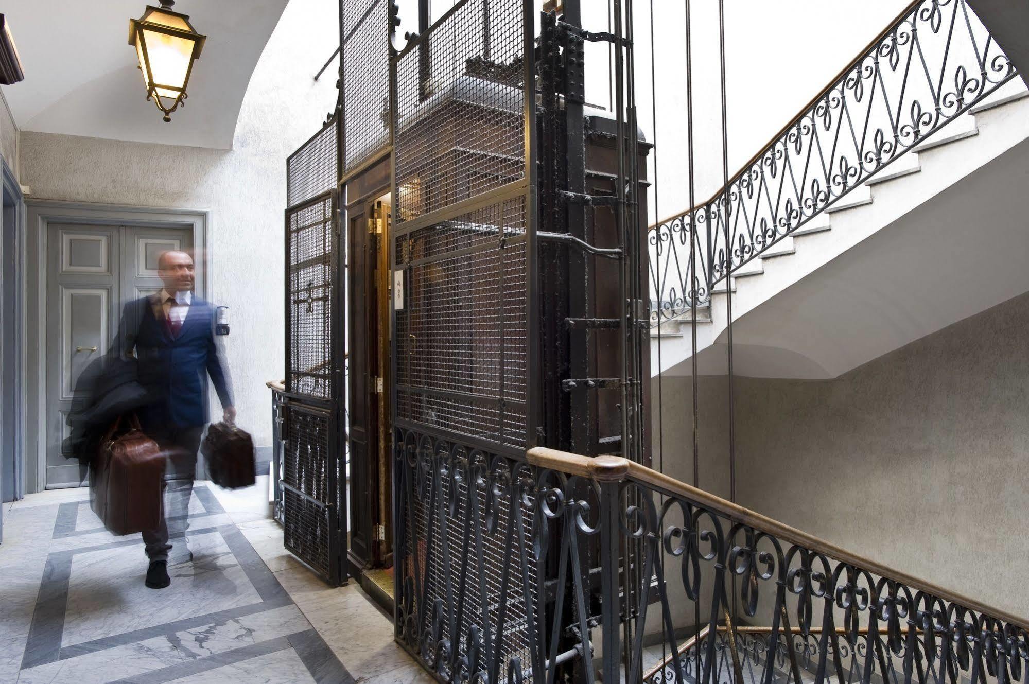 38 Viminale Street Otel Roma Dış mekan fotoğraf